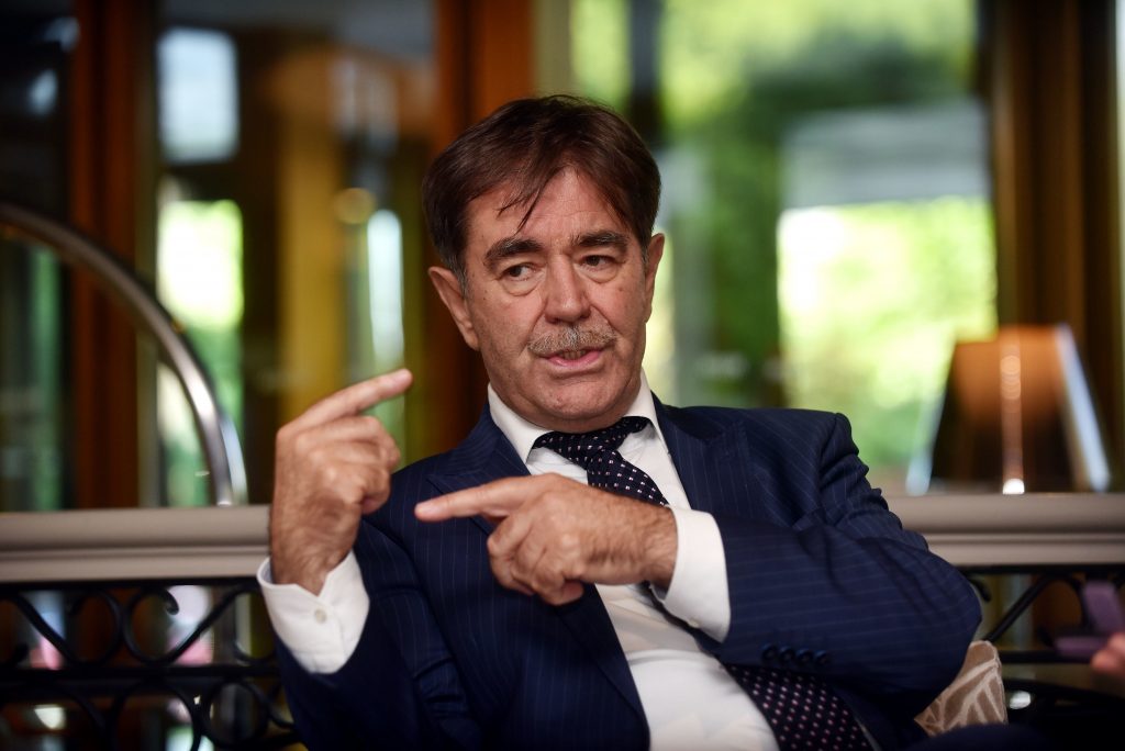 Umirovljeni liječnik Miljenko Bura : Zdravstvo je prevažno da bi njegov razvoj ovisio samo o političarima